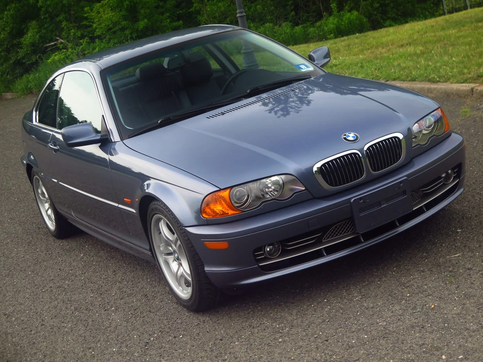 2001 BMW E46 330i & 330Ci - Image 11 of 31