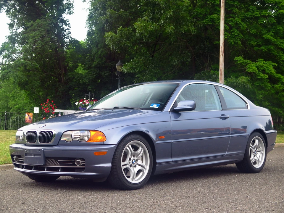 2001 BMW E46 330i & 330Ci - Image 3 of 31
