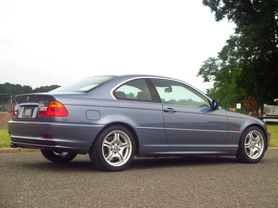 2001 BMW E46 330i & 330Ci - Image 16 of 31