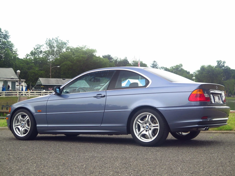 2001 BMW E46 330i & 330Ci - Image 26 of 31