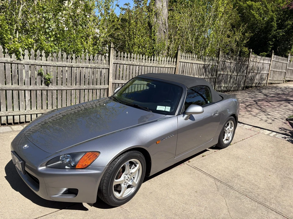 2001 Honda AP1 S2000 - Image 2 of 31