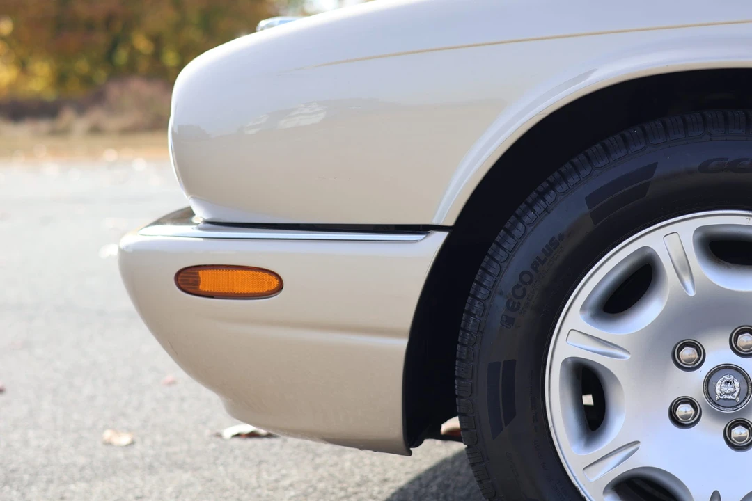 2001 Jaguar X308 XJ - Image 30 of 31