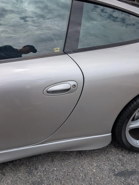 2001 Porsche 996 Carrera 4 - Image 21 of 31