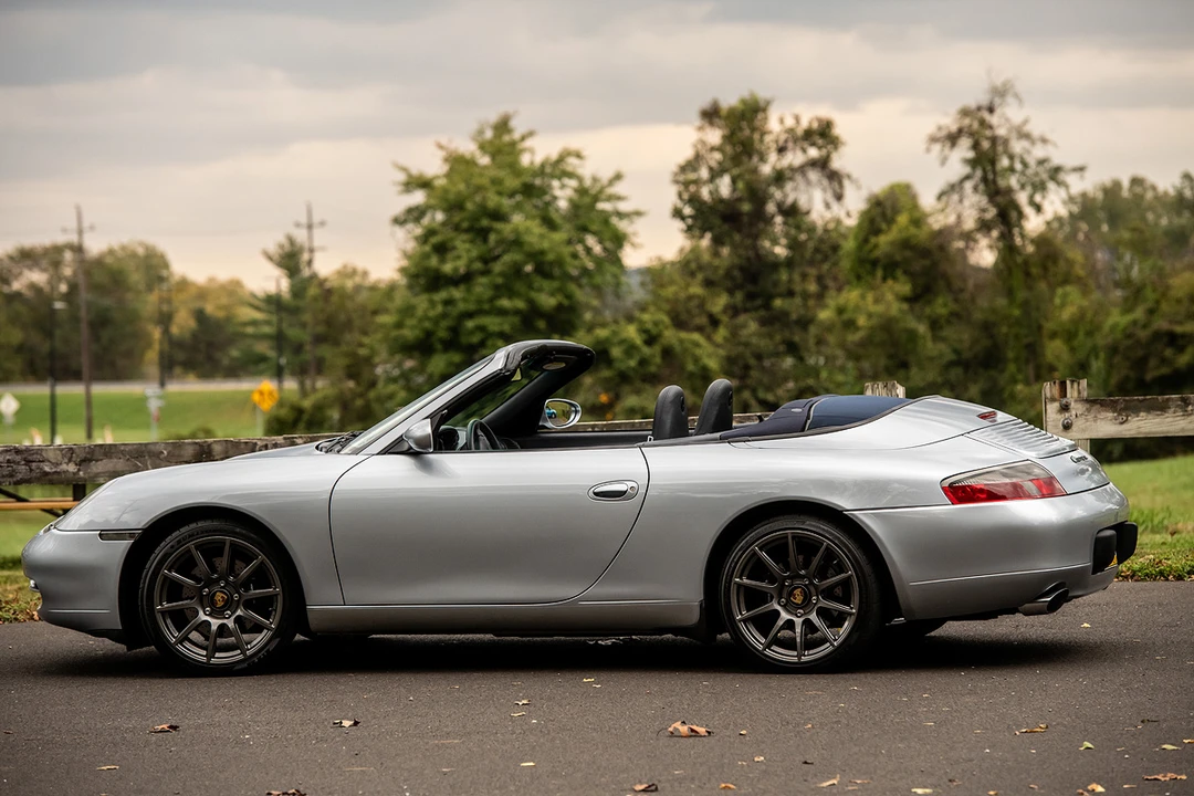 2001 Porsche 996 Carrera - Image 16 of 31