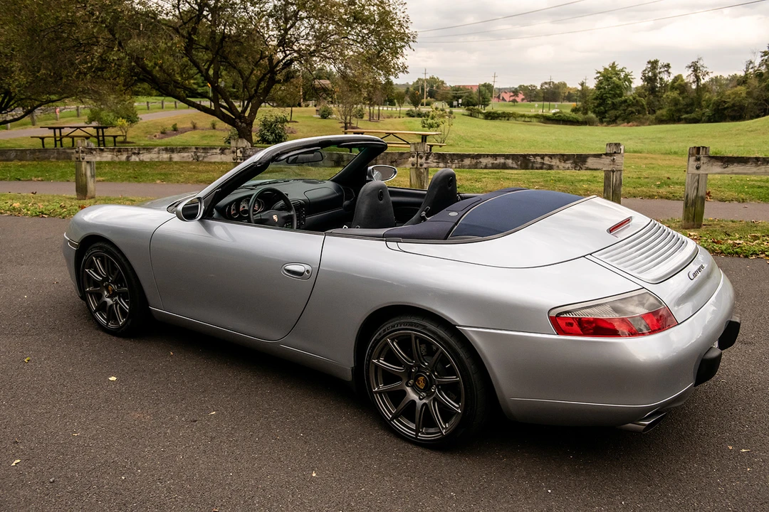 2001 Porsche 996 Carrera - Image 21 of 31