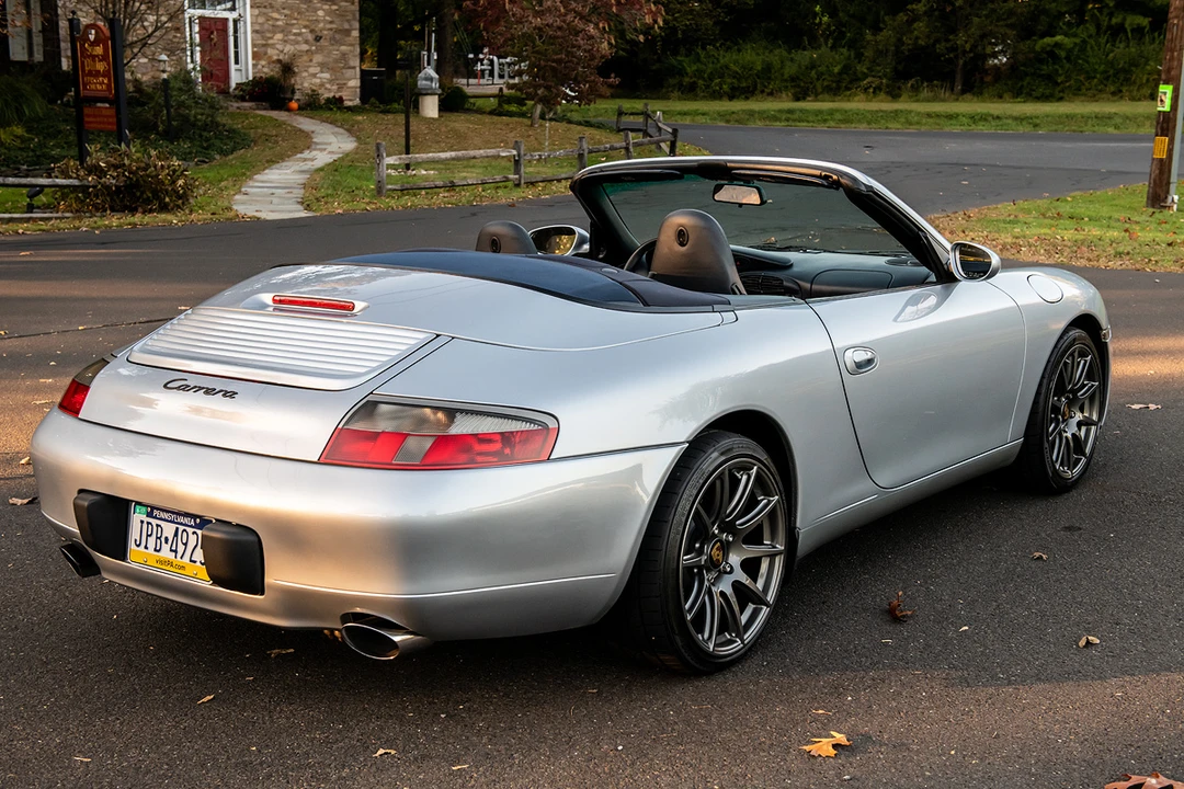 2001 Porsche 996 Carrera - Image 7 of 31