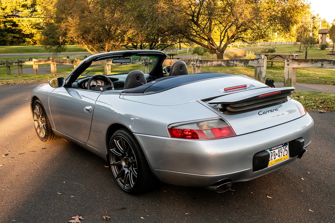 2001 Porsche 996 Carrera - Image 24 of 31