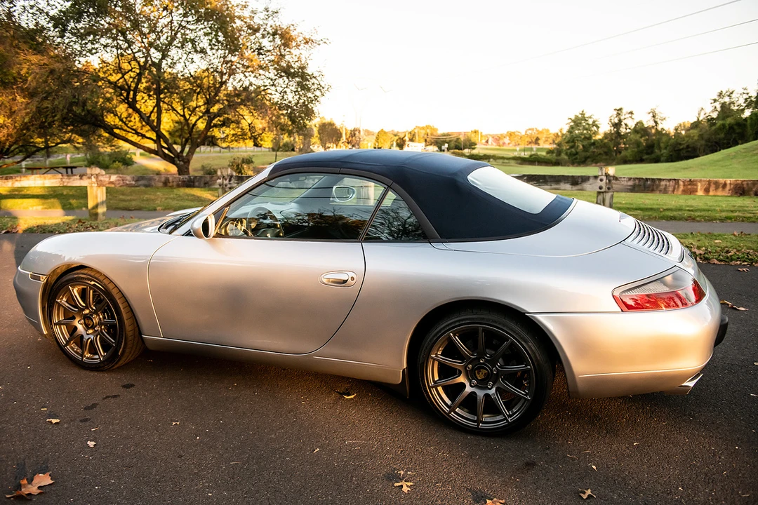 2001 Porsche 996 Carrera - Image 27 of 31