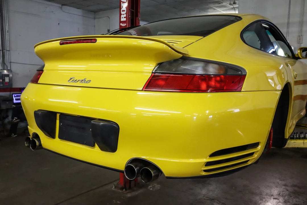 2001 Porsche 996 Turbo - Image 19 of 31