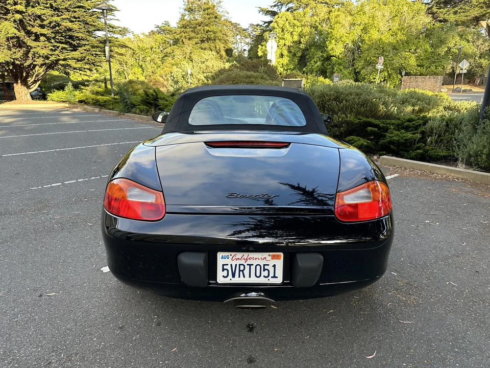 2001 Porsche 986 Boxster - Image 14 of 31