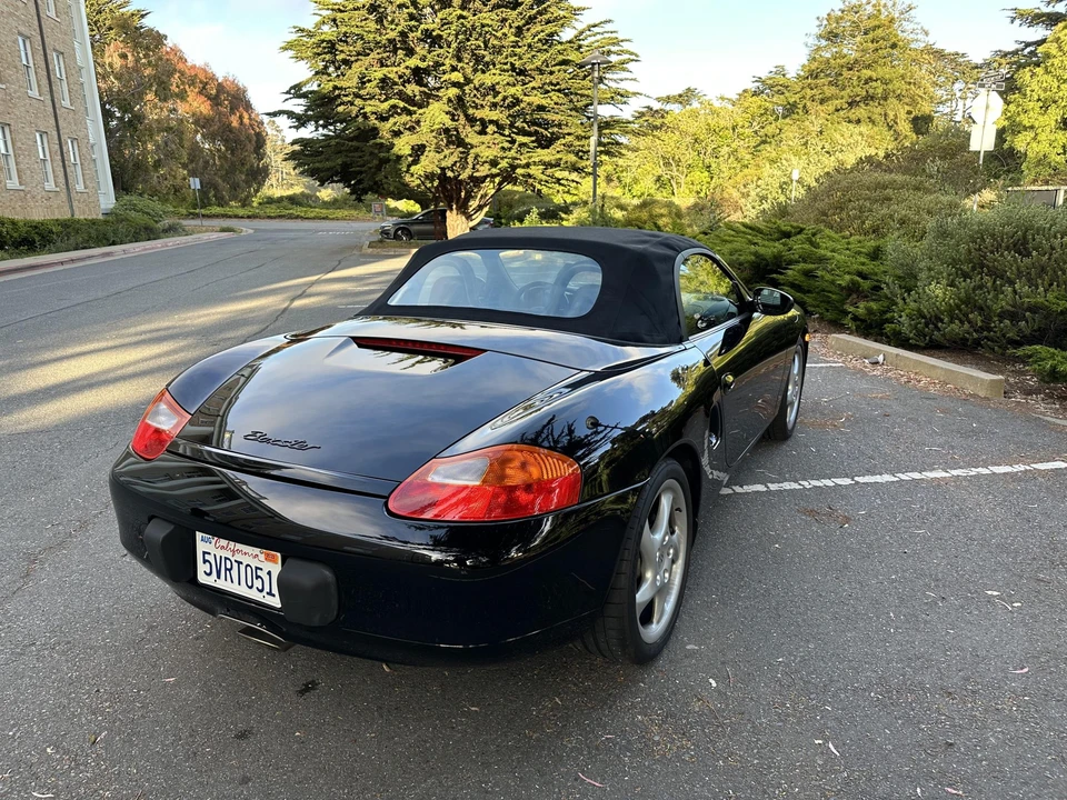 2001 Porsche 986 Boxster - Image 12 of 31