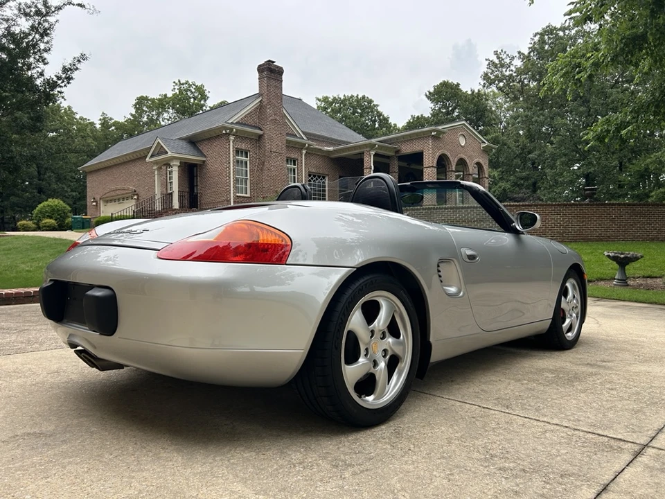 2001 Porsche - Image 25 of 31