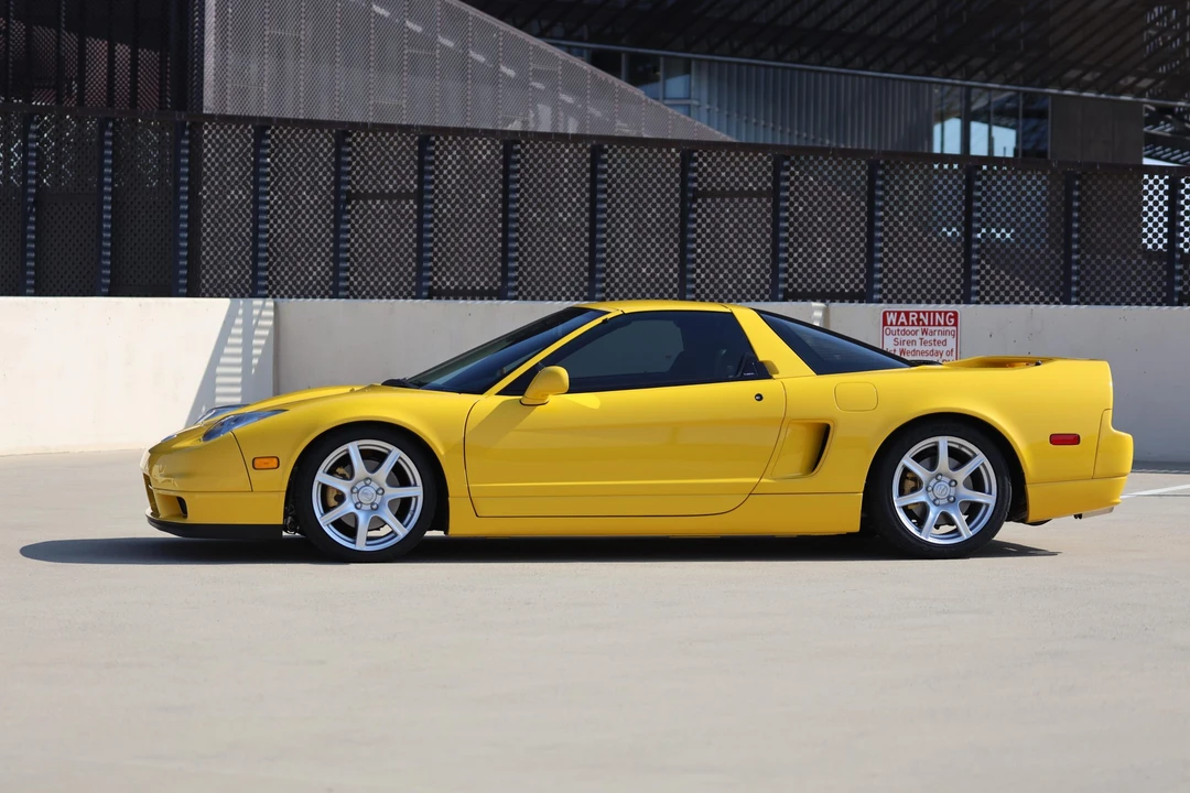 2002 Acura NA2 NSX - Image 24 of 31