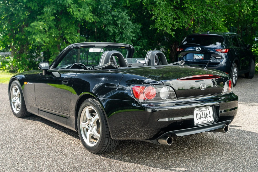 2002 Honda AP1 S2000 - Image 3 of 31
