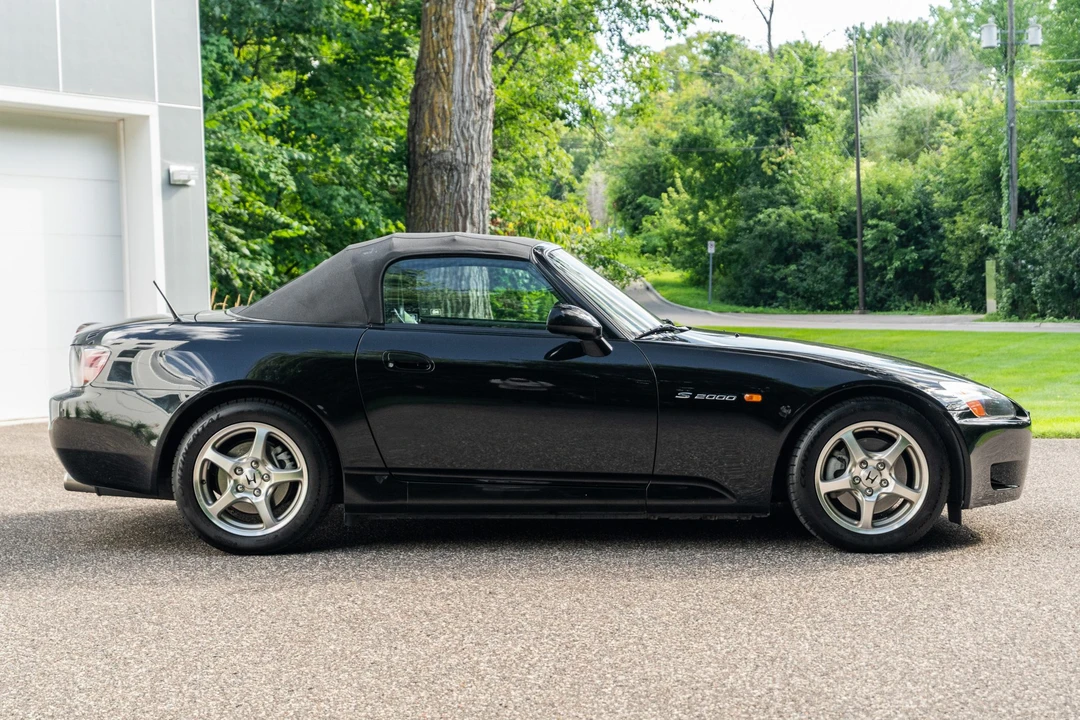 2002 Honda AP1 S2000 - Image 16 of 31
