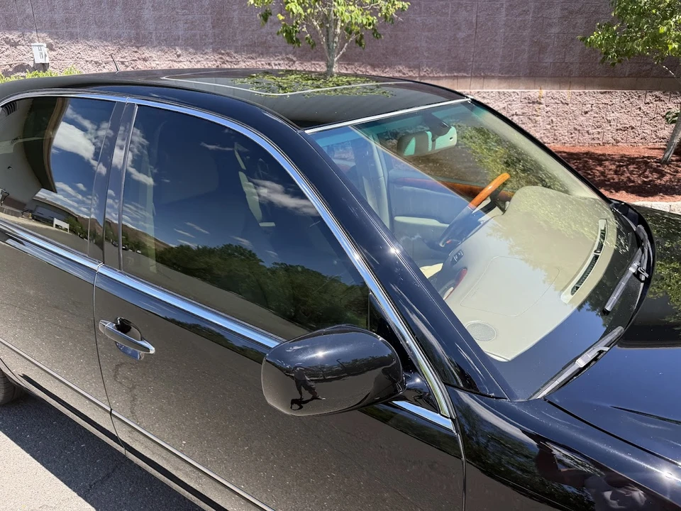 2002 Lexus LS 3rd Gen - Image 28 of 31