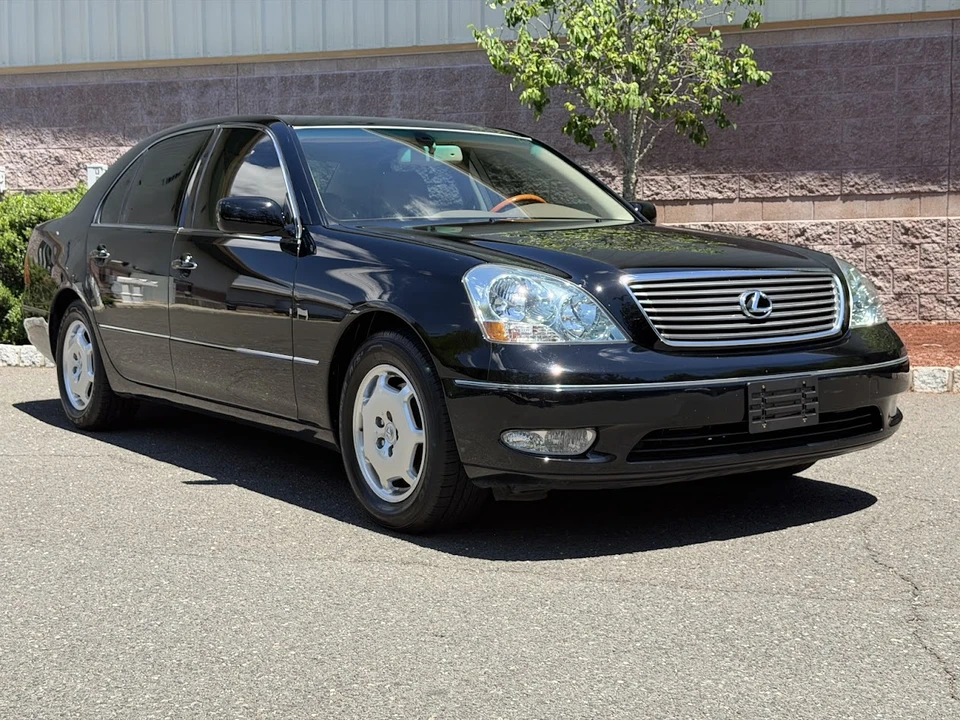 2002 Lexus LS 3rd Gen - Image 15 of 31