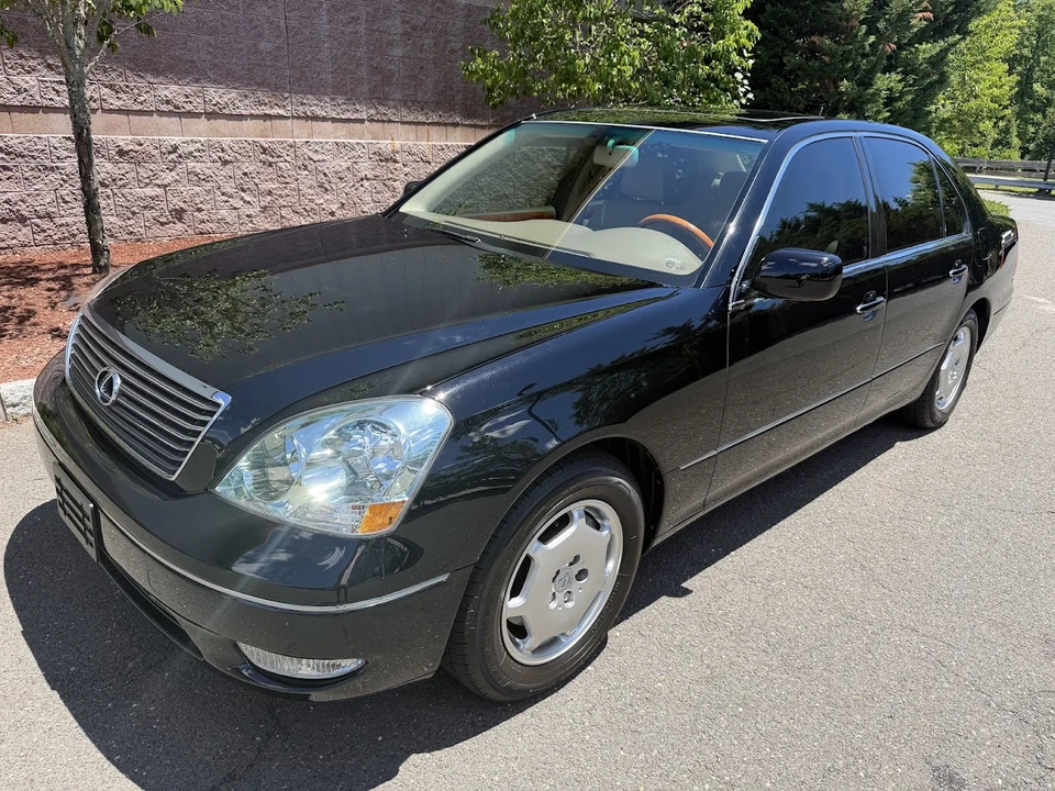2002 Lexus LS 3rd Gen - Image 5 of 31