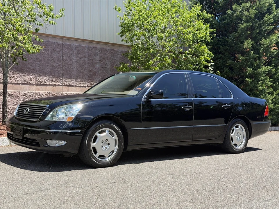2002 Lexus LS 3rd Gen - Image 6 of 31