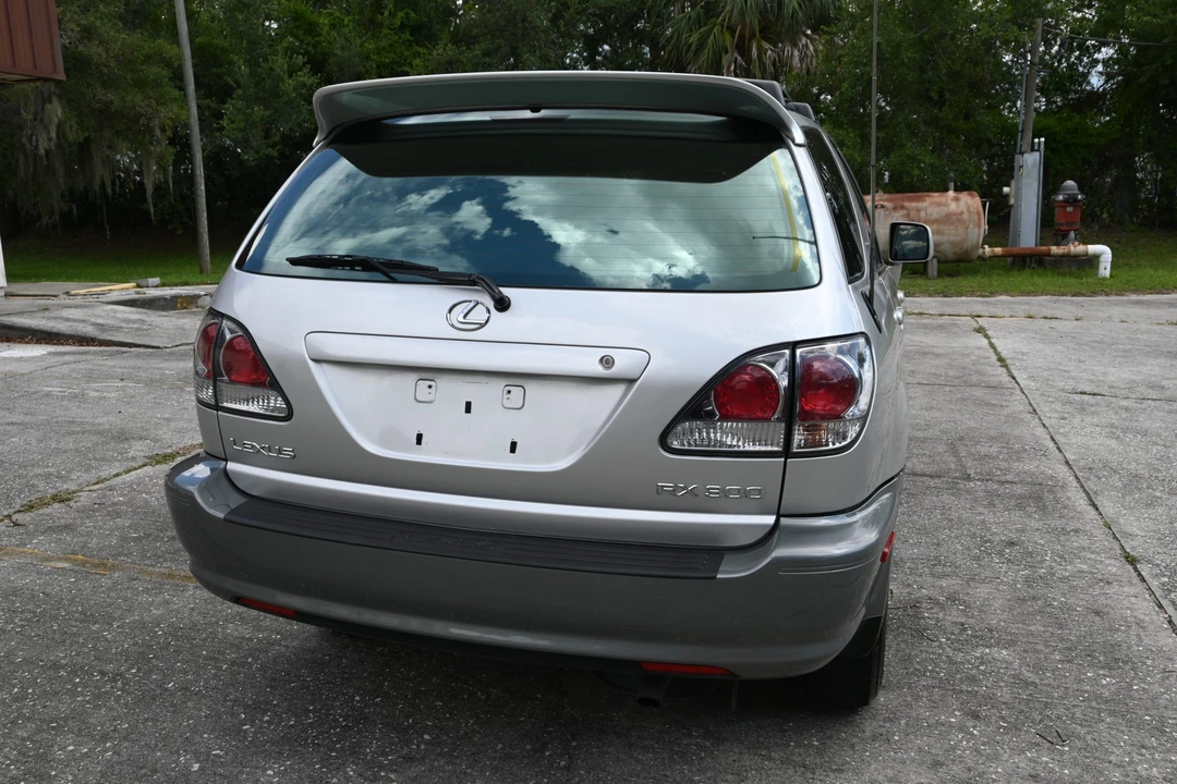 2002 Lexus RX 1st Gen - Image 13 of 31