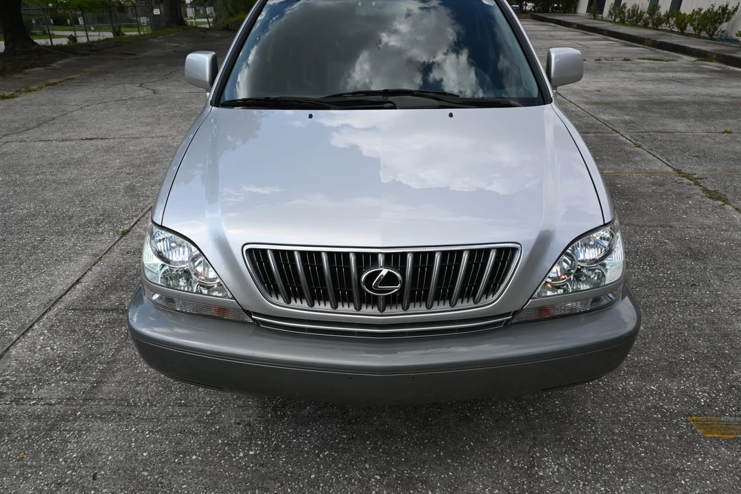 2002 Lexus RX 1st Gen - Image 21 of 31