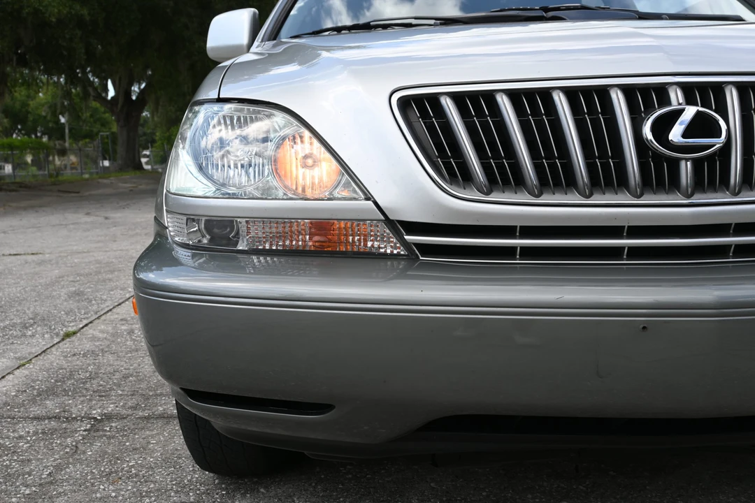 2002 Lexus RX 1st Gen - Image 22 of 31