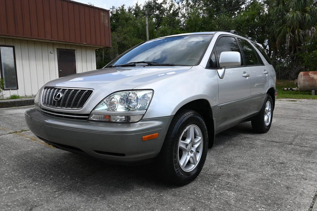 2002 Lexus RX 1st Gen - Image 4 of 31