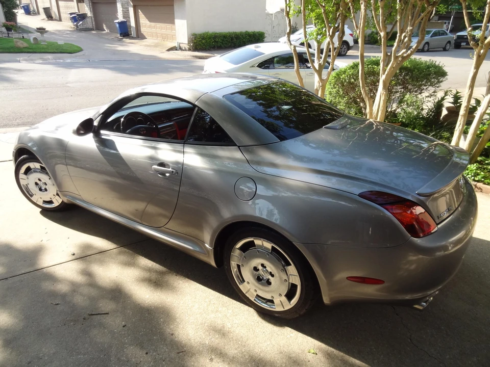 2002 Lexus SC430 - Image 8 of 31