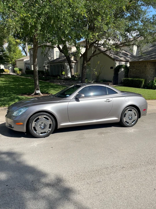 2002 Lexus SC430 - Image 4 of 31