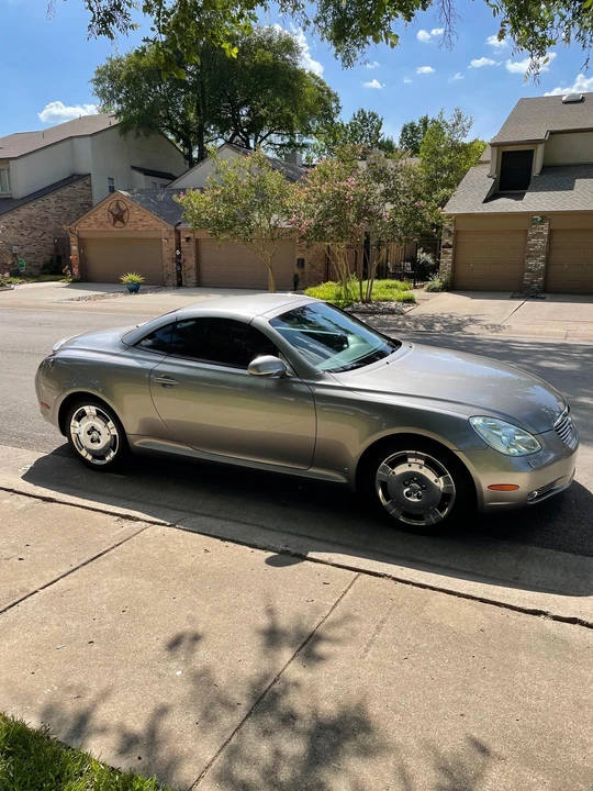 2002 Lexus SC430 - Image 12 of 31
