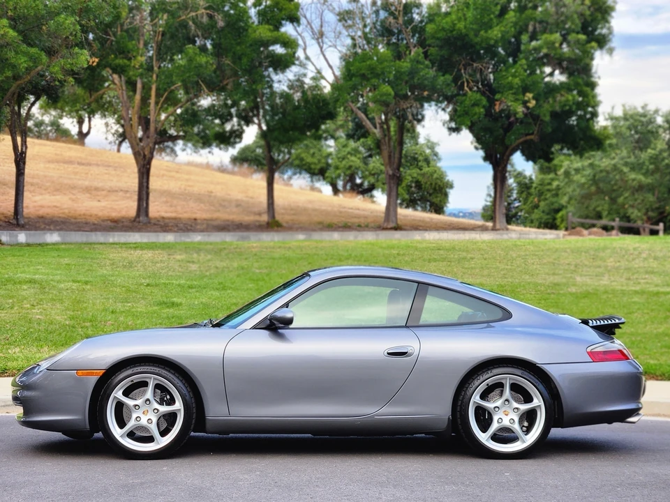 2002 Porsche 996 Carrera - Image 6 of 31