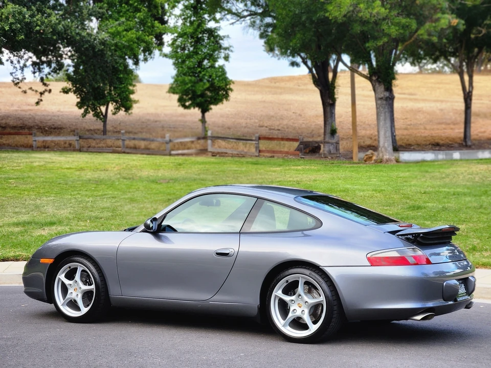2002 Porsche 996 Carrera - Image 7 of 31