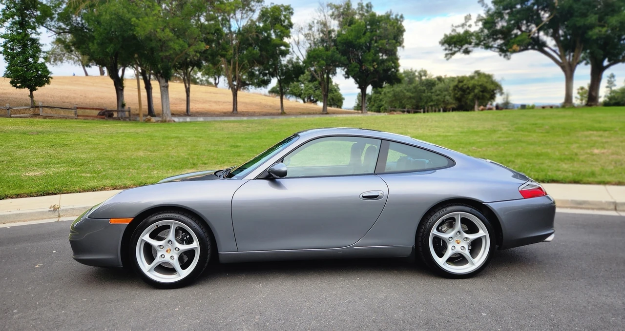 2002 Porsche 996 Carrera - Image 29 of 31
