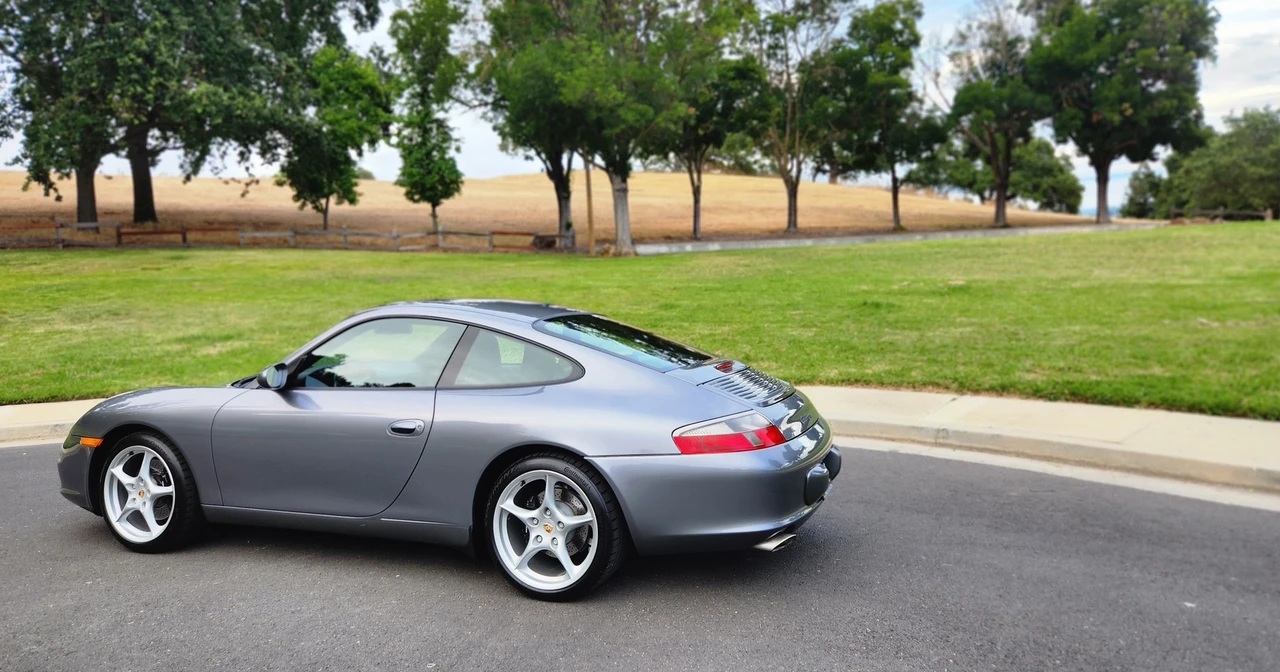 2002 Porsche 996 Carrera - Image 30 of 31