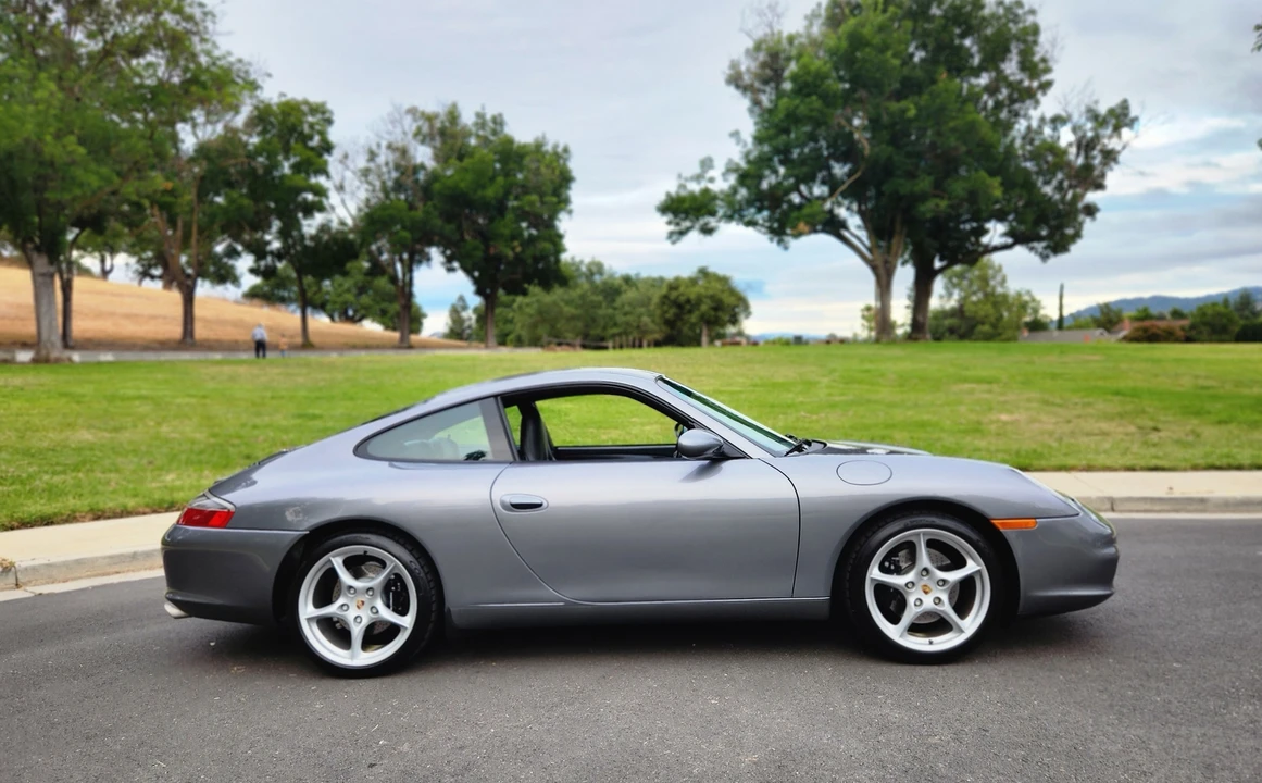 2002 Porsche 996 Carrera - Image 16 of 31