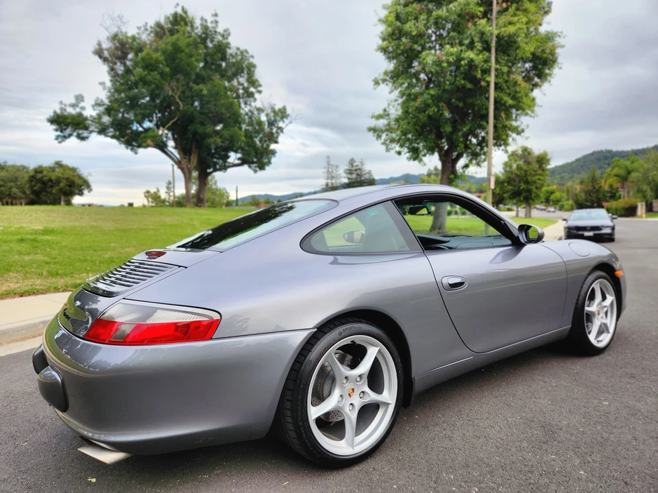 2002 Porsche 996 Carrera - Image 14 of 31
