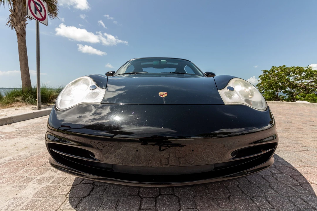 2002 Porsche 996 Carrera - Image 10 of 31