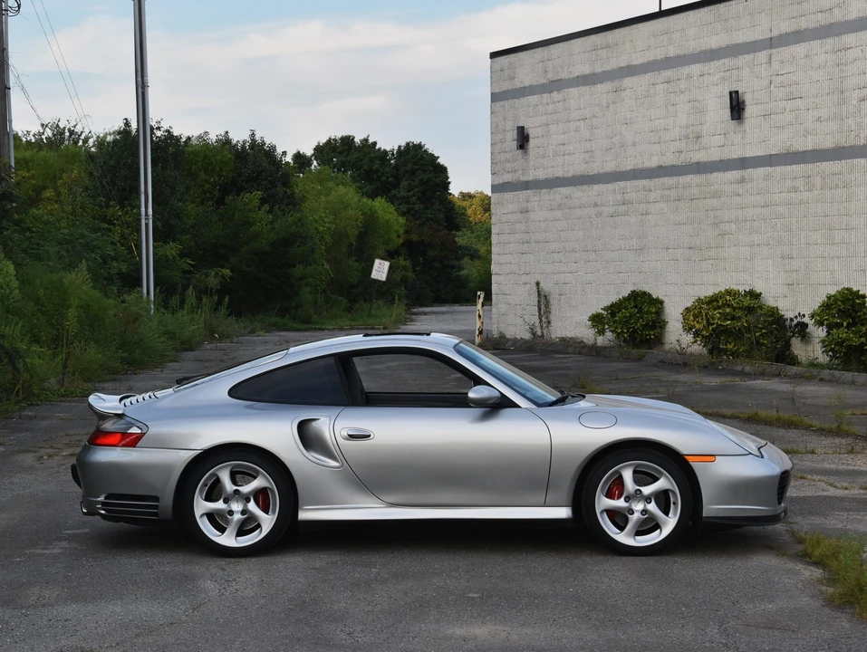 2002 Porsche 996 Turbo - Image 13 of 31