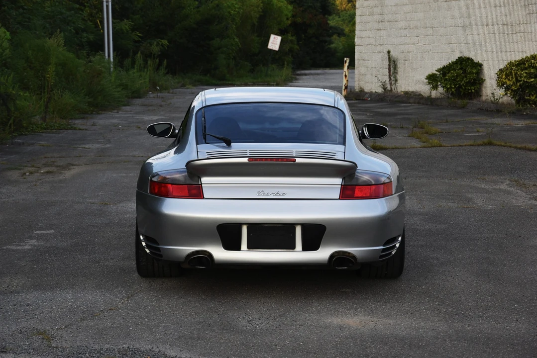 2002 Porsche 996 Turbo - Image 10 of 31