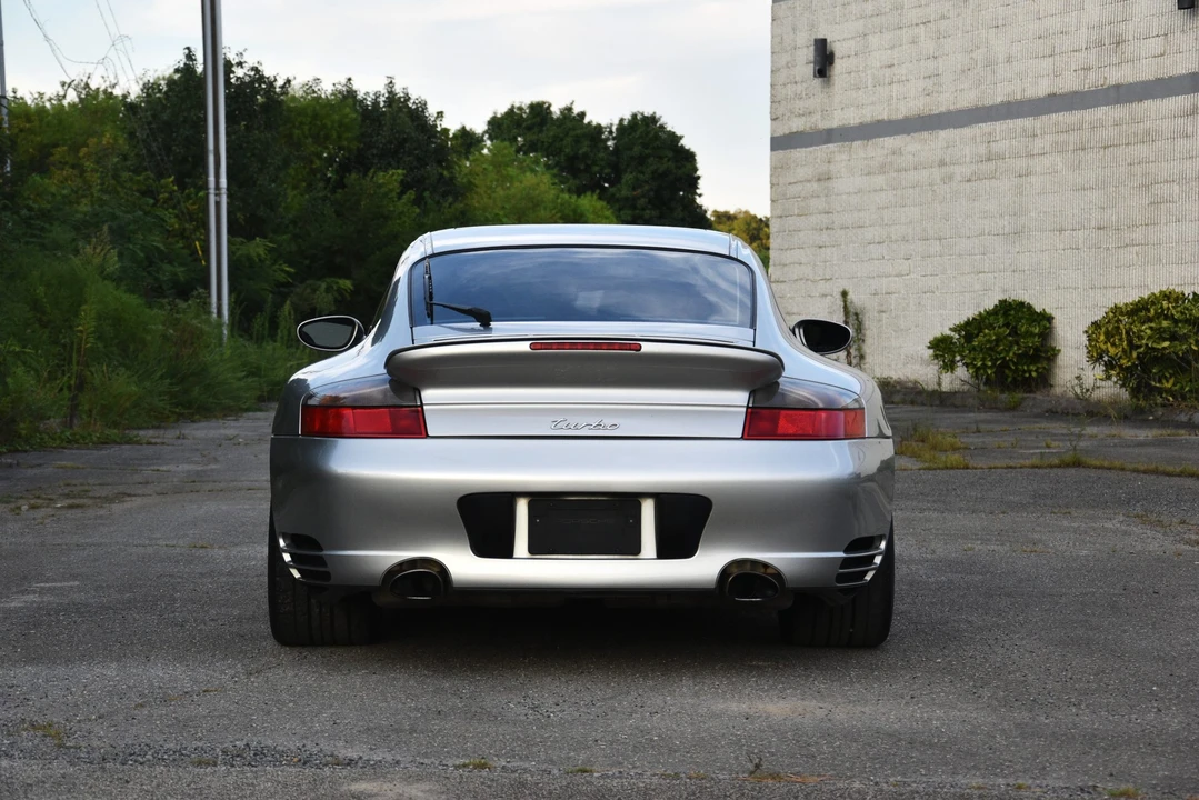 2002 Porsche 996 Turbo - Image 11 of 31