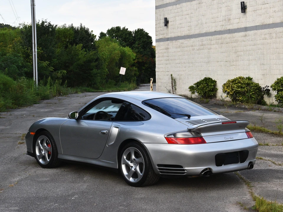 2002 Porsche 996 Turbo - Image 9 of 31