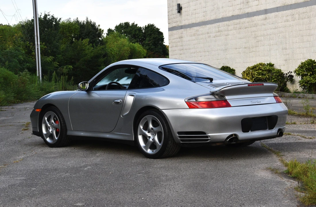 2002 Porsche 996 Turbo - Image 8 of 31