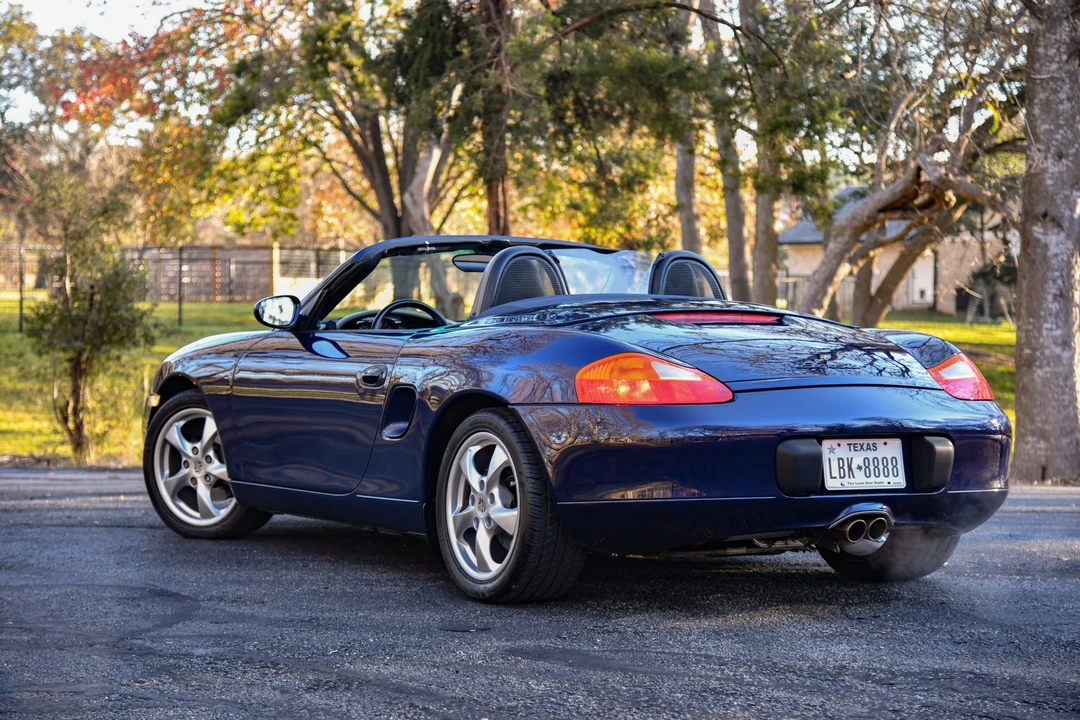 2002 Porsche 986 Boxster - Image 9 of 31