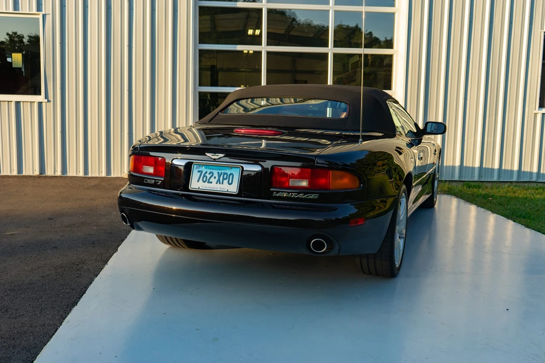 2003 Aston Martin DB7 Vantage - Image 25 of 31