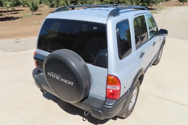2003 Geo Tracker - Image 2 of 8