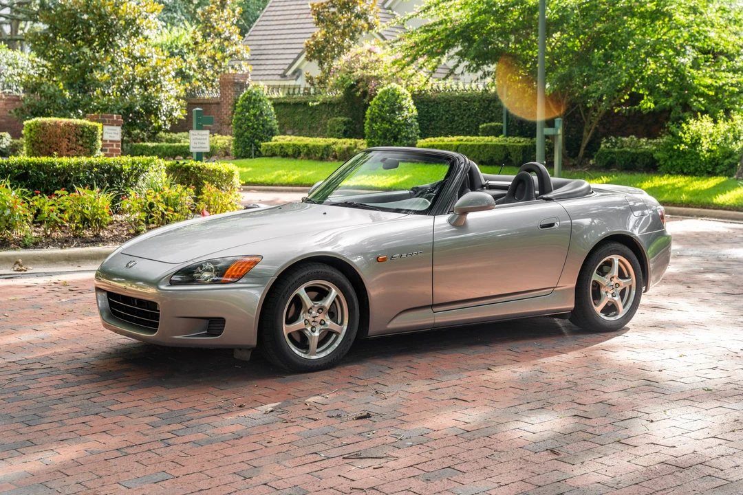 2003 Honda AP1 S2000 - Image 2 of 31