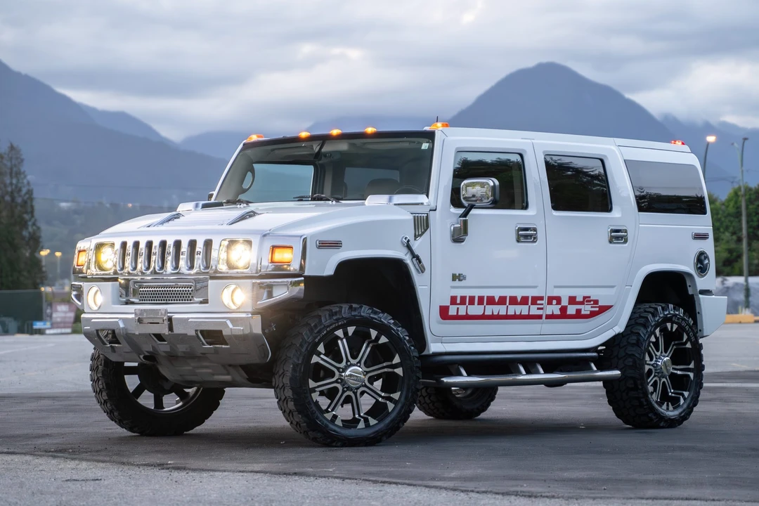 2003 Hummer Hummer H2 - Image 2 of 31
