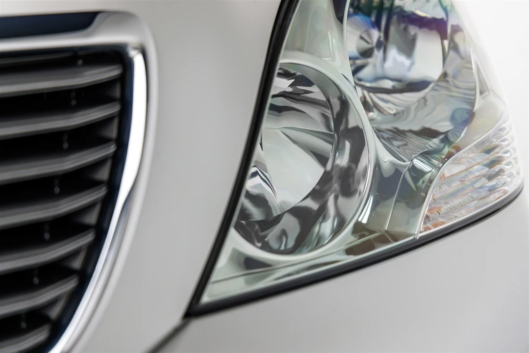 2003 Lexus LS 3rd Gen - Image 18 of 31