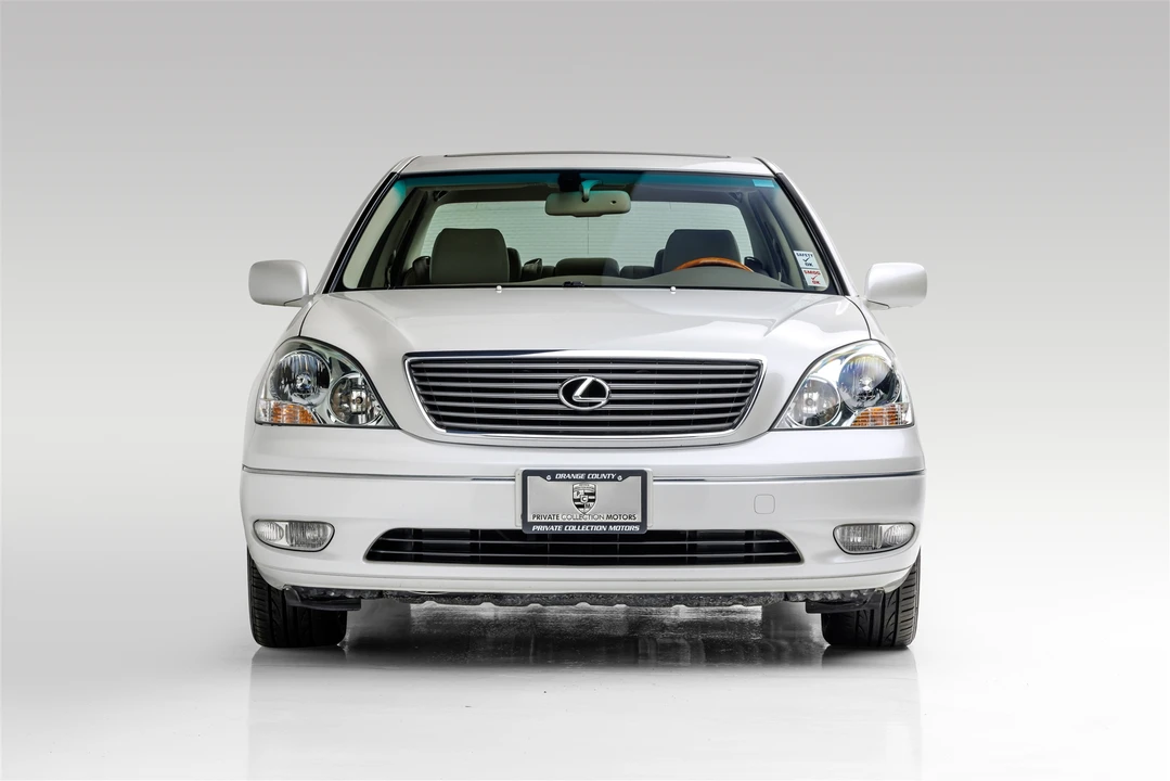 2003 Lexus LS 3rd Gen - Image 10 of 31