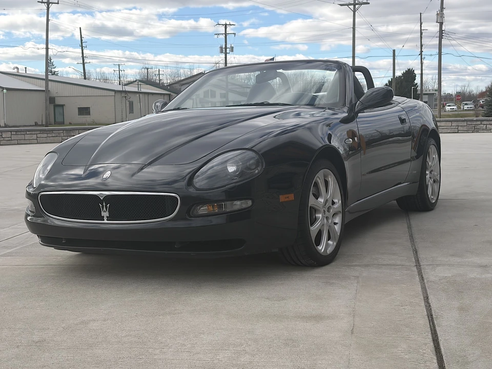 2003 Maserati Spyder - Image 16 of 31